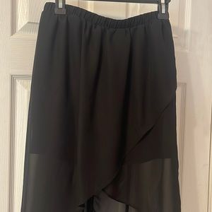 High low mini skirt. Black size medium